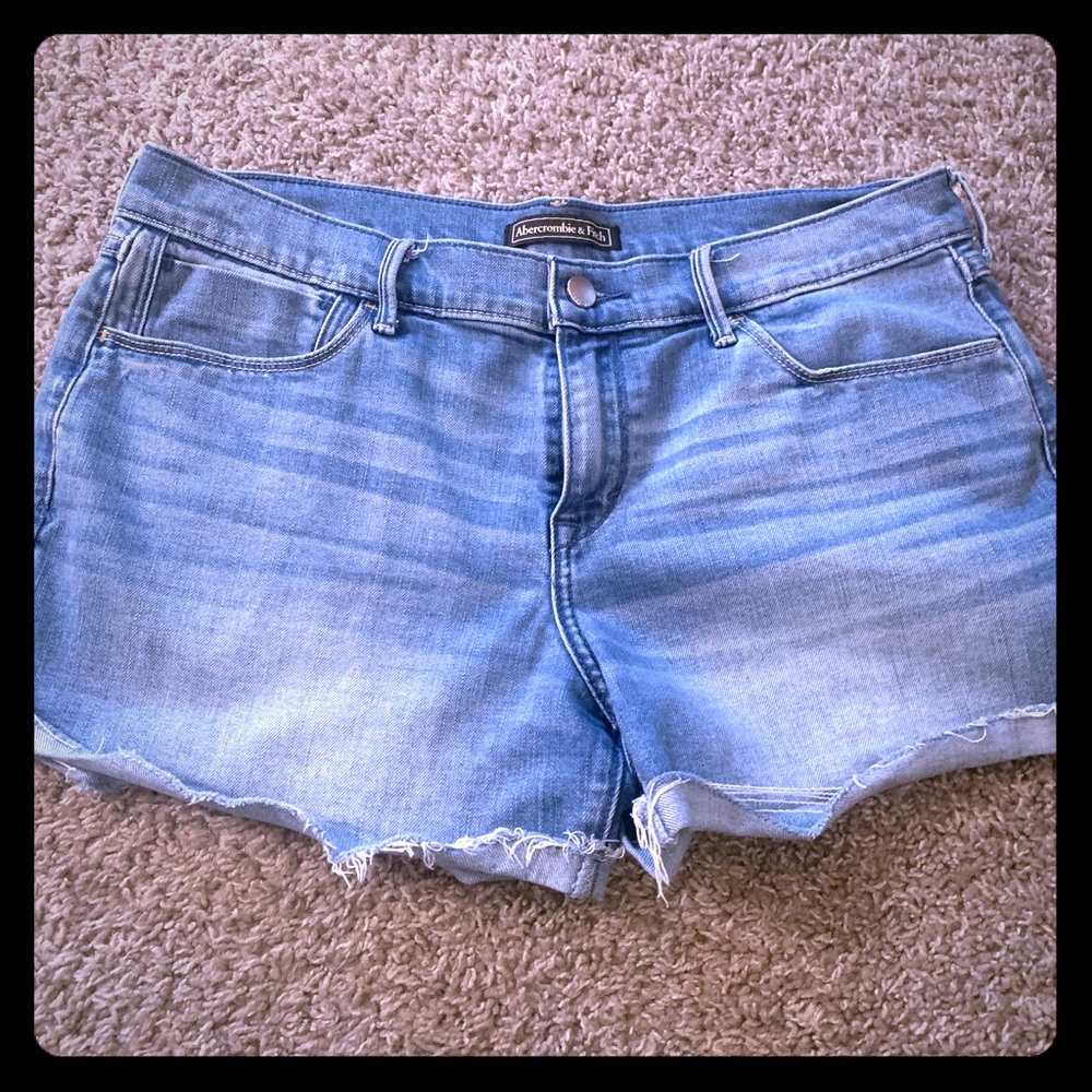 Abercrombie&Fitch Women Shorts